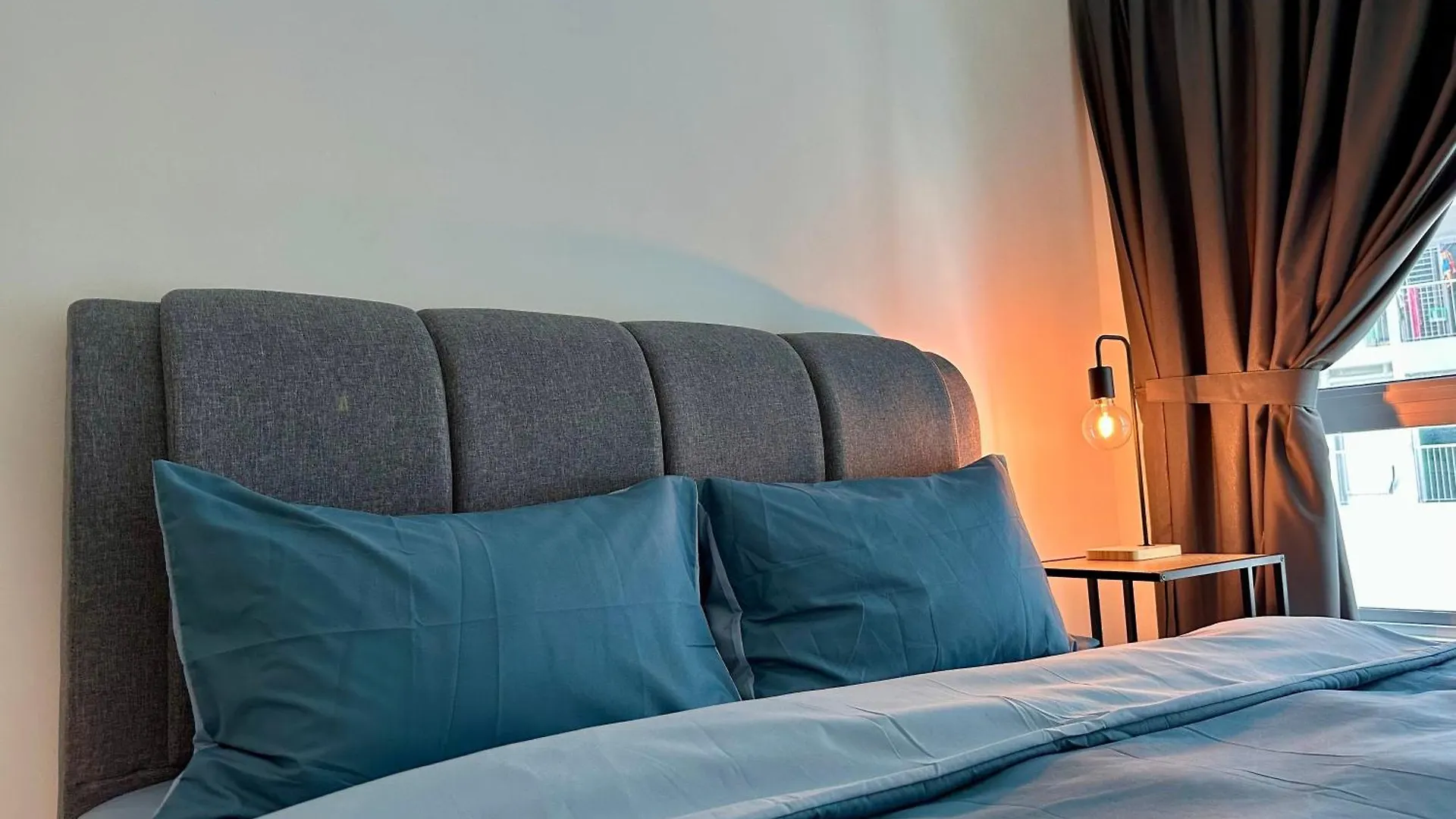 Razak City Residences, Sungai Besi By Rverse Suite Kuala Lumpur