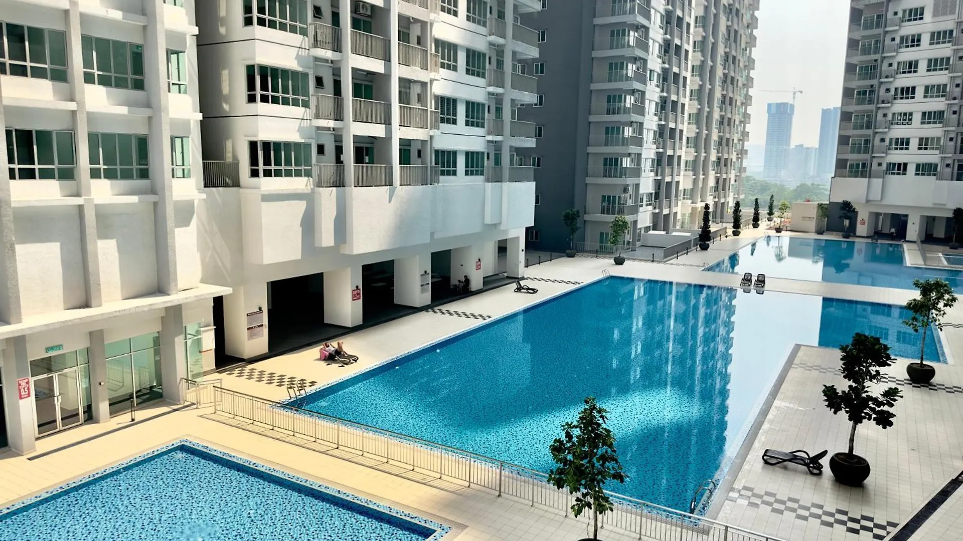 Razak City Residences, Sungai Besi By Rverse Suite Kuala Lumpur 0*,
