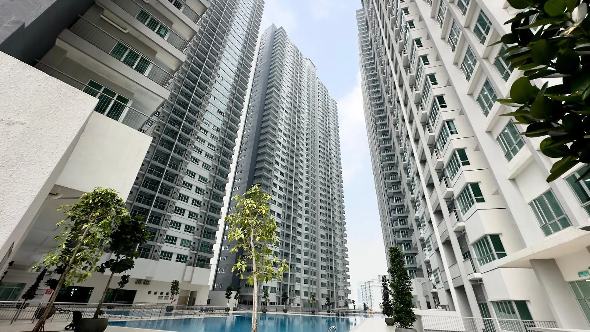 Razak City Residences, Sungai Besi By Rverse Suite Kuala Lumpur Apartment